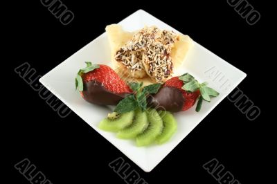 Choc Bananas And Strawberries 1