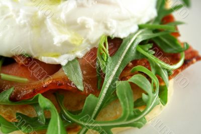 Poached Egg Pesto 4