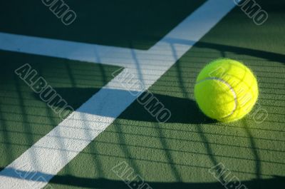 Shadow Tennis