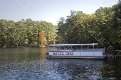 Water Taxi in Lake