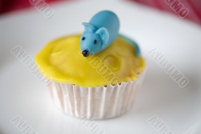 Birthday mouse
