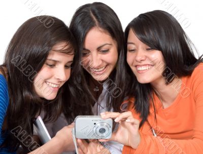 girls sharing their photos