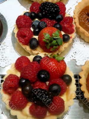 Fresh Fruit Tarts