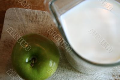 milk and apple