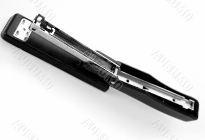 Open stapler