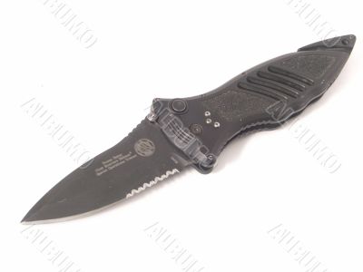 black knife atwhite background
