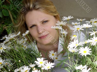 Girl with daisies