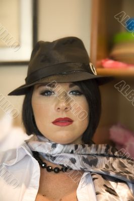 LR1 Gwen in Hat