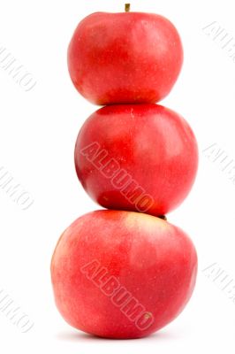 red apples