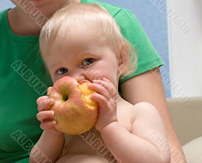 baby and apple