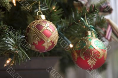 Red Green and Gold  Balls