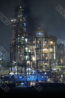 Big oil power factory