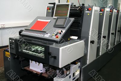 new polygraphic machine