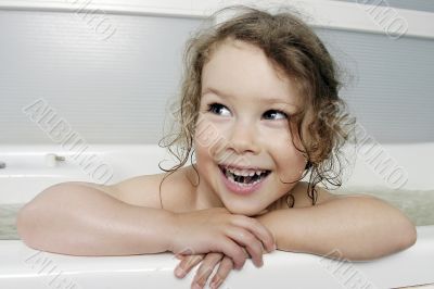 The Small girl in bath.