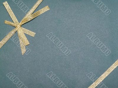 top of gift