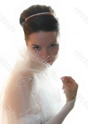 Bride in white portrait in wedding day