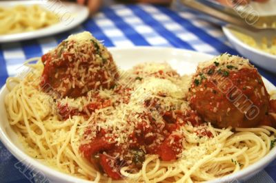 Spaghetti and meatballs