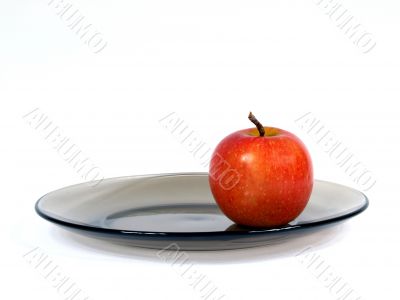 apple on plate