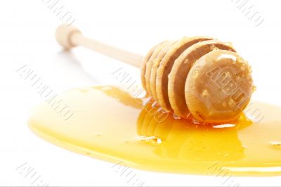 Honey and wooden drizzler
