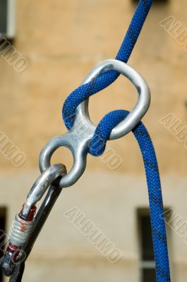 abseil equipment carbin rope