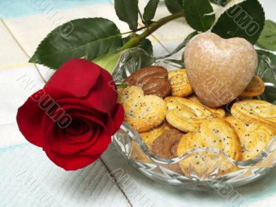 cookies heart and rose