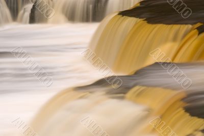 Lower Tahquamenon Falls