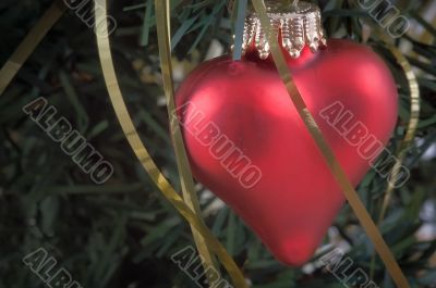 Christmas-tree decoration in the form of heart.