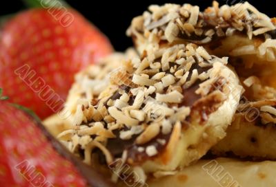 Choc Bananas And Strawberries 4