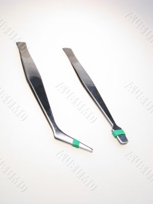 tweezers