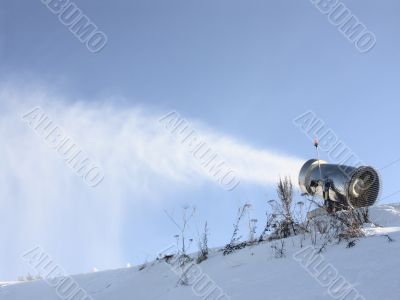 snow gun make show