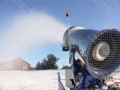 snow gun