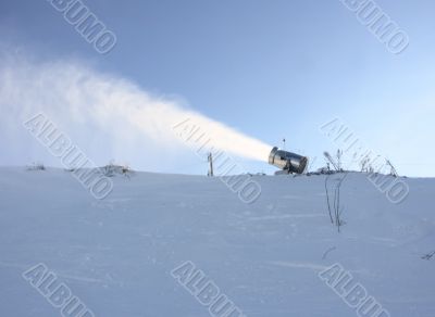 snow gun