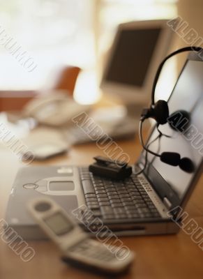 computer and earphone