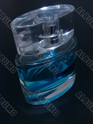 Night Blue eau de toilette