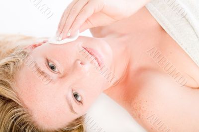 Wellness girl series cleaning