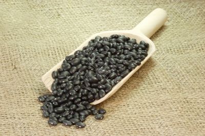 Black Beans on a wooden Shovel