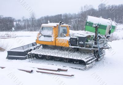 snow tractor