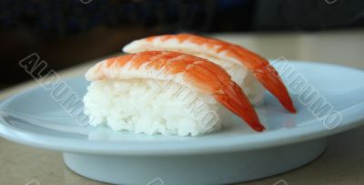 Ebi sushi