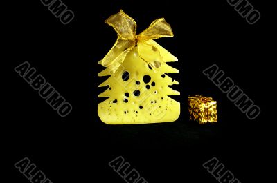 cheese tree with a gift