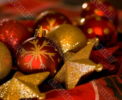 agleam christmas balls ornaments