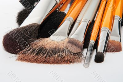 different brushes