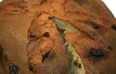 The big pie with raisin