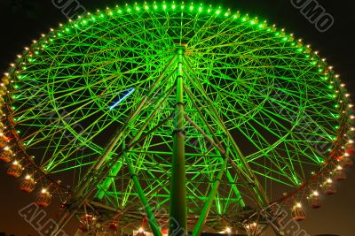 giant ferris wheel