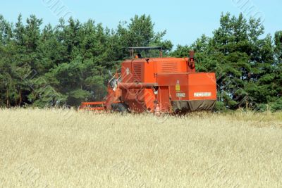 combine harvester