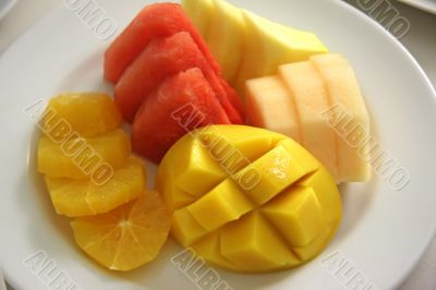 Cut fruits
