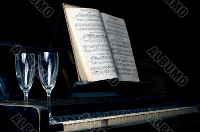 piano and darkness