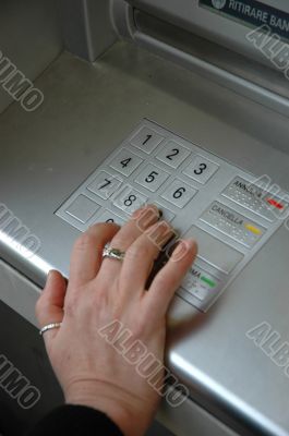 Hand