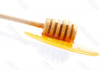 Honey and wooden drizzler
