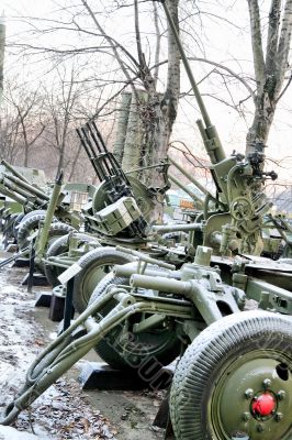 Gun carriages of the guns