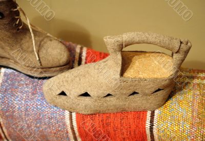 Felt boots - iron